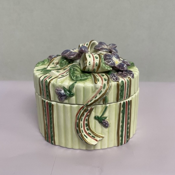 Fitz and Floyd Other - Fitz and Floyd Essentials Handcrafted China Violet Floral Bow Trinket Box Oval